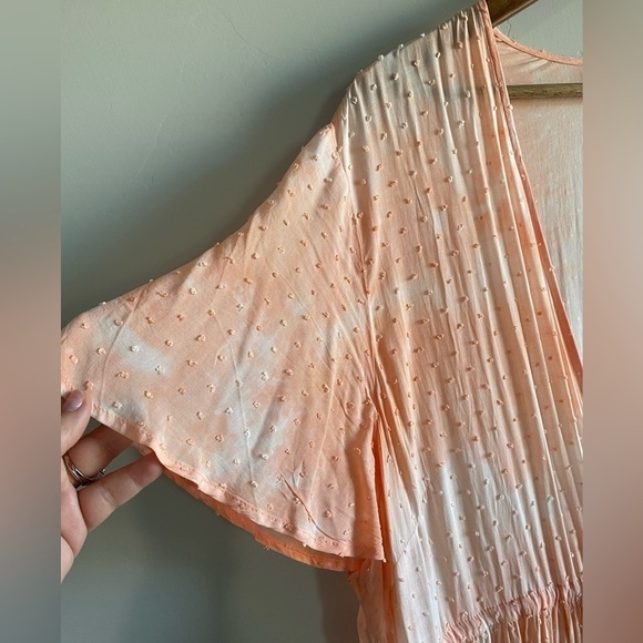 Torrid - Peach Tie-Dye Clip-Dot Kimono - Picture 7 of 15